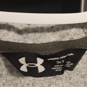 Under armour, small fleece grey zip up hoodie
